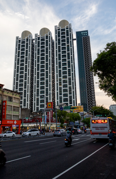 房市撐不下去了？2026年建商全面讓利的關鍵一年